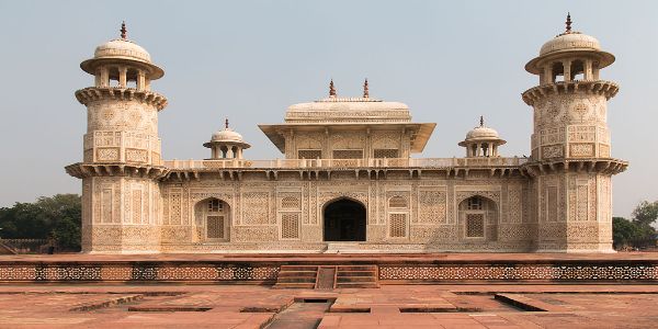 Routes to Taj