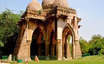 Delhi & Agra: Golf & Antiquity Tour