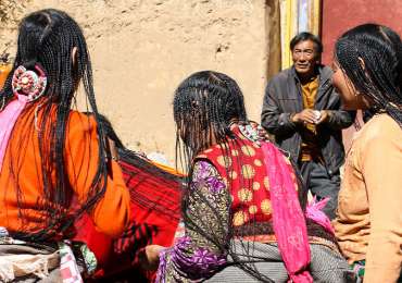 Lhasa to Kathmandu Overland Luxury Tour