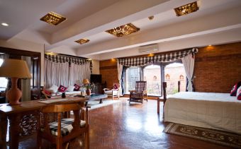 Nepal Tibet & India Luxury Tour