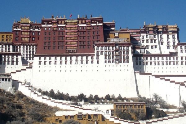 Why One Must Book Tibet Luxury Tours Once in Life