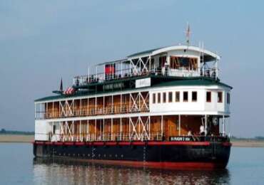 River Ganga Cruise Tour