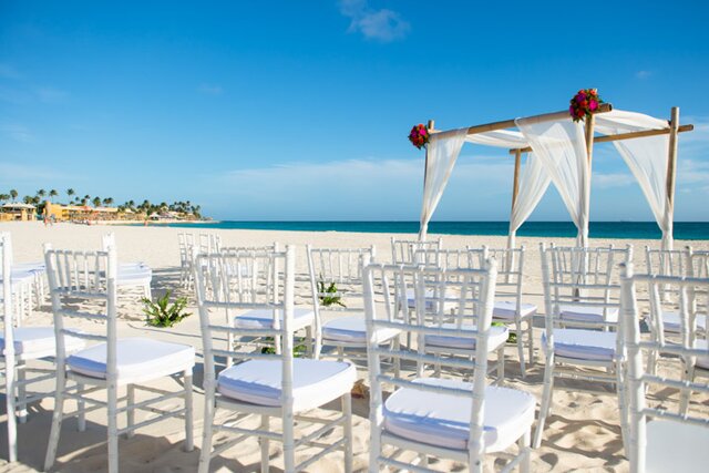 Romance, Honeymoons & Weddings in Antigua and Barbuda
