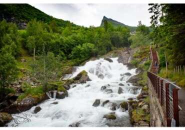 Glimpes of Geiranger