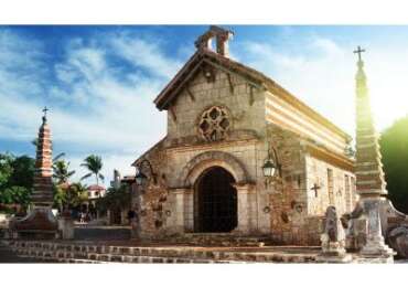 Historic Tour of Dominican