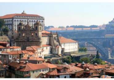 Escape to Oporto and Wine Discovery