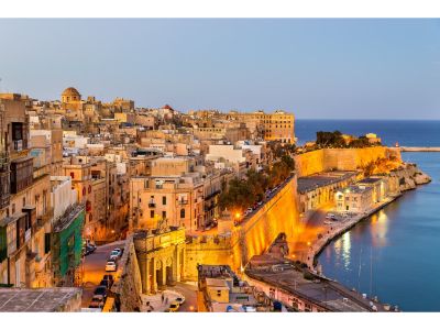 Malta is an archipelago in the central Mediterranean between Sicily and the North African coast....