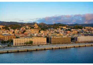 Explore Taormina and Castelmola