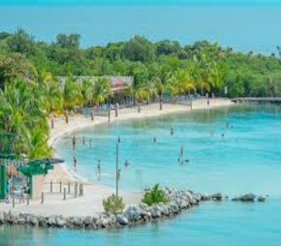 Roatán is an island in the Caribbean, about 65 kilometres off the northern coast of Honduras. It is located between the islands of Útila and Guanaja....