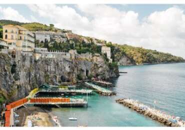 Combo Tour of Pompeii, Sorrento & Positano