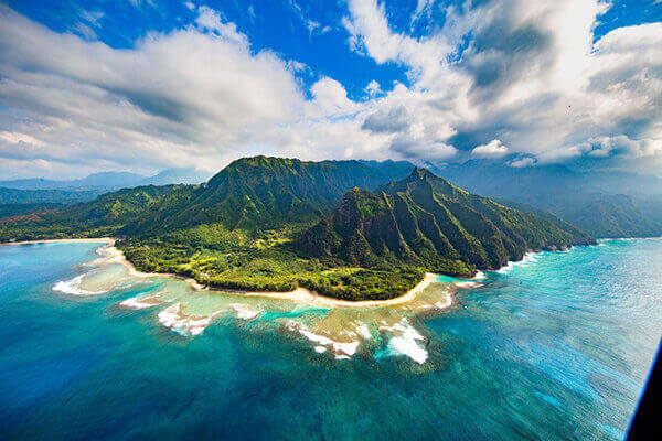 Hawaii excursions give you the experience of exploring soaring seaside cliffs, majestic volcanoes, and lush tropical beaches be it by cruise ship, helicopter tour....