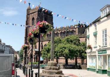 Walking Tour from Golden to Gilded Age