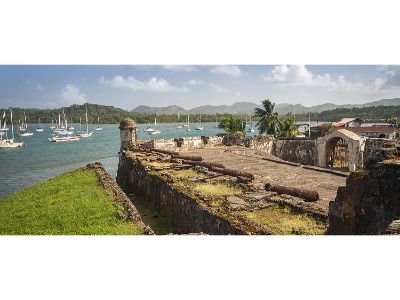 Embera Indians and Miraflores Locks Tour