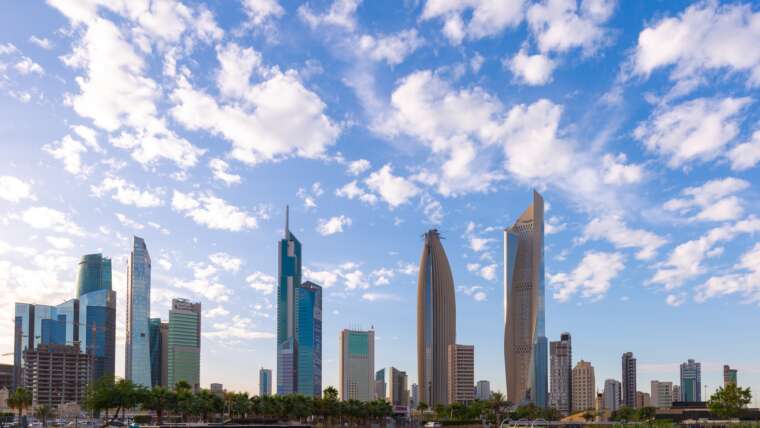 Discover Kuwait with neighbouring countries