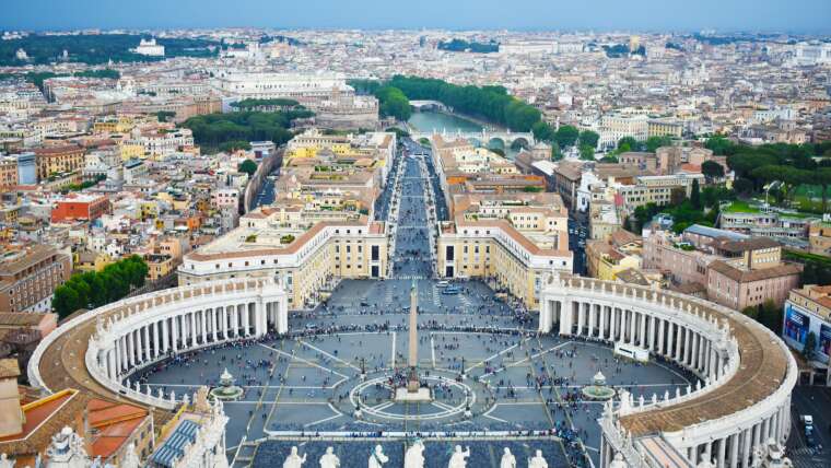Tour Vatican City with Italy
