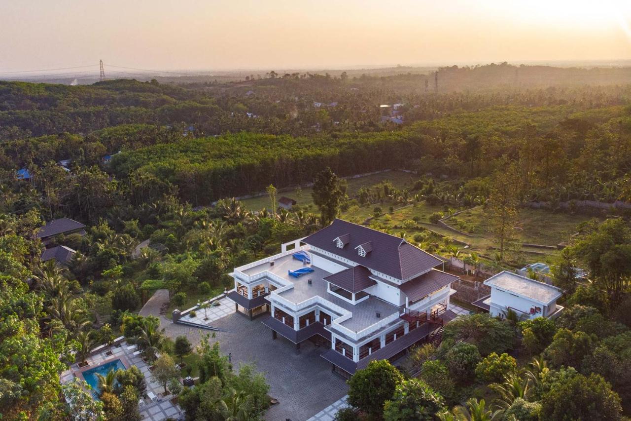 SPRINGHILLS VILLA & AYURVEDIC SPA, KOCHI KERALA