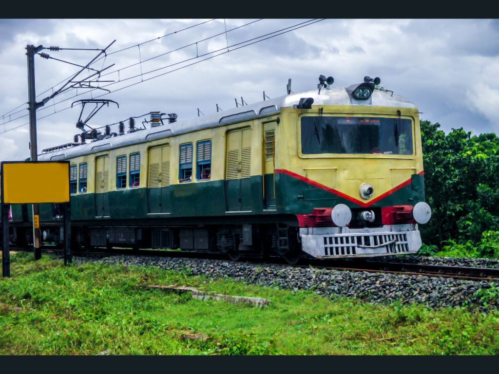 indian luxury trains